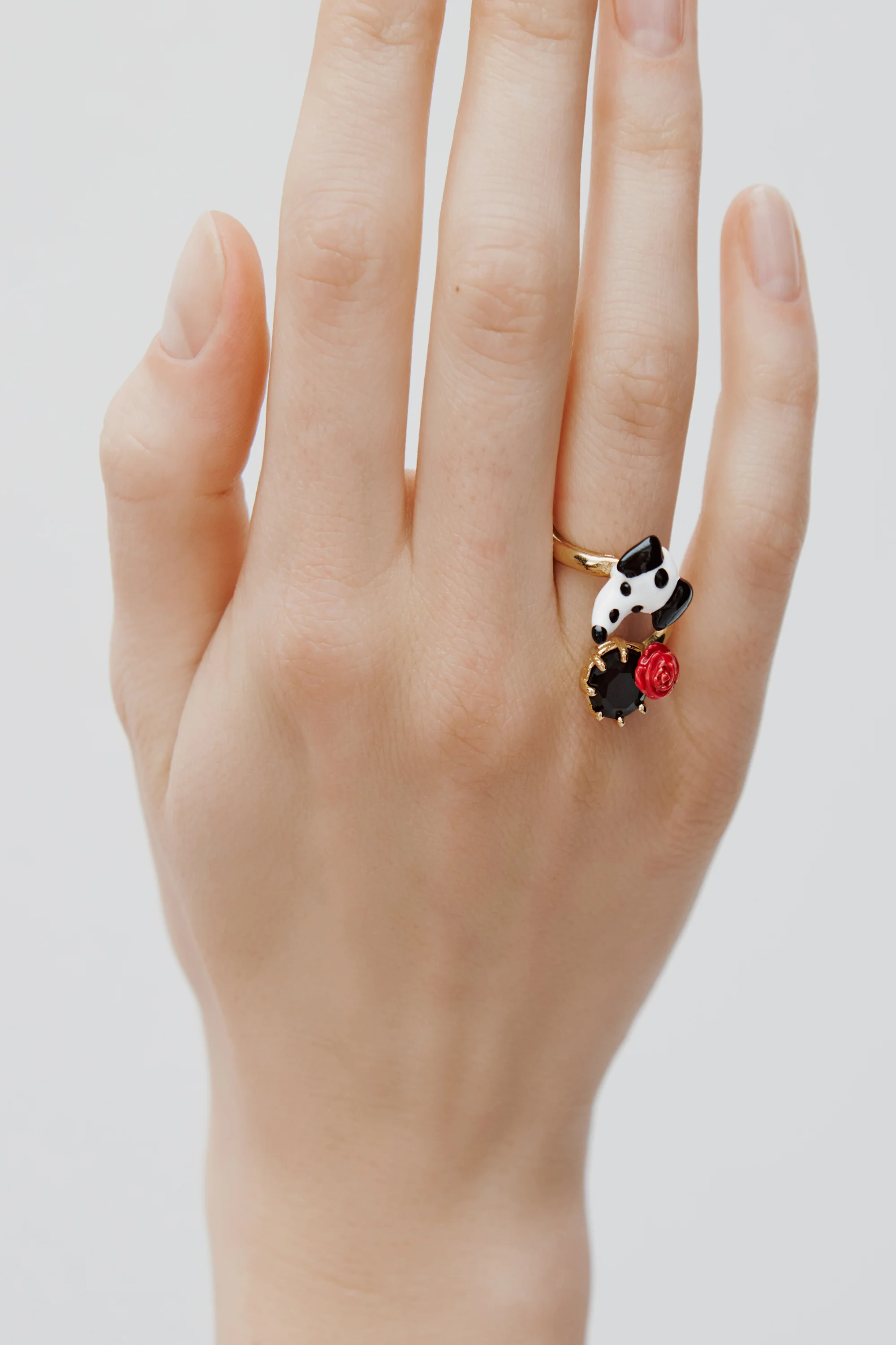 Bague ajustable dalmatien, pierre ronde facettée noire et rose rouge - Image 2